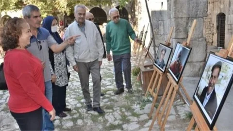 Tarihi Taşhan, Fotoğraflarla Gülümsedi