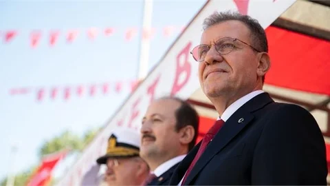 Seçer: "29 Ekim; Egemenliğin Saraydan Alınıp, Millete Verildiği Gündür"