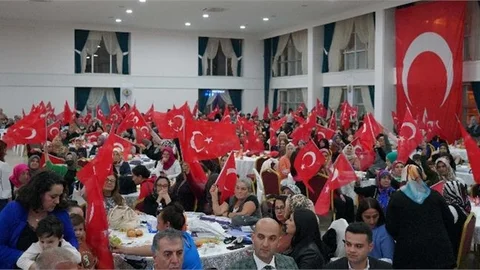 Bin 500 Kadın Tek Yürek