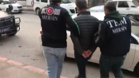 Mersin’de FETÖ Yapılanmasına Şafak Operasyonu