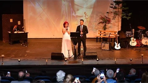 Hüznün Şairi Ümit Yaşar Oğuzcan Şiirleriyle Anıldı