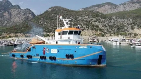 Akdeniz Araştırma 1 Gemisi Mavi Sularda Çalışmalarını Sürdürüyor