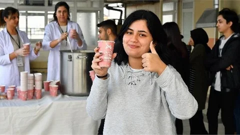 Mersin Büyükşehir Öğrencilerin İçini Isıtıyor