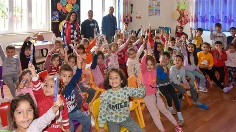 Geleceğin Büyüklerine Diş Sağlığının Önemi Anlatıldı