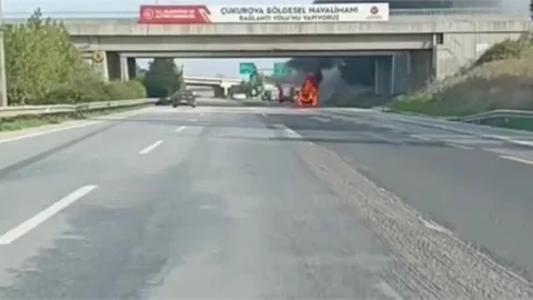 Mersin Otoyol Yenice Kavşakta Araç Yangını