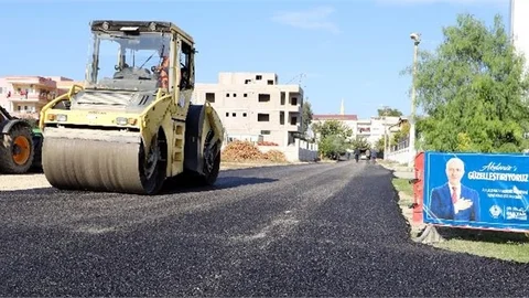 Akdeniz’de Sıcak Asfalt Serimi Hızlı Başladı