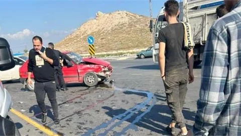 Mertoç Önünde Trafik Kazası,