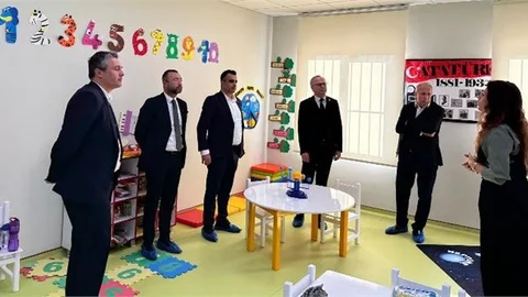 3 Büyükşehir’in Daire Başkanları Mersin’de Eğitimi Konuştu