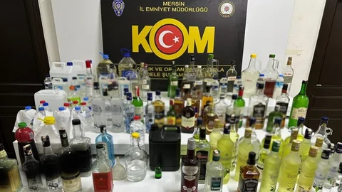 Mersin'de Litrelerce Sahte Alkol Ele Geçirildi
