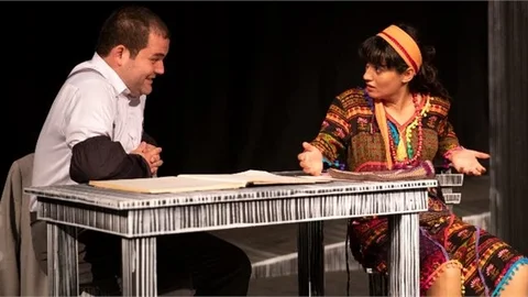 Mersin Şehir Tiyatrosu İzmir’de Perde Açtı