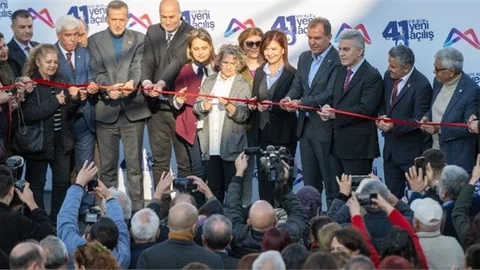 Mersin "Halkkent Sosyal Yaşam Merkezi" Açıldı