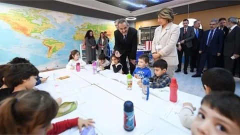 6 Şubat'tan İtibaren Okul Öncesi Eğitimdeki Tüm Okullarda Ücretsiz Yemek Uygulaması Başlıyor