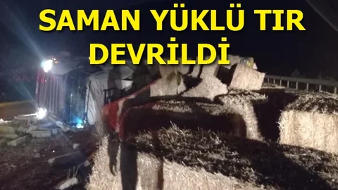 Saman Balyası Yüklü TIR Devrildi