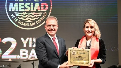 Başkan Seçer, Mesiad’ın 32. Yıl Balosu’nda İş İnsanlarıyla Buluştu