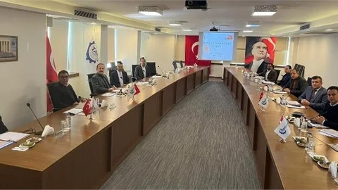 Tarsus Organize Sanayi Bölgesi 2022 Yılının Son Toplantısını Gerçekleştrdi