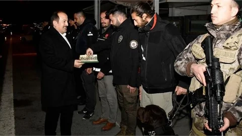 Vali Ali Hamza Pehlivan, Trafik Denetim ve Yol Kontrol Noktalarını Ziyaret Etti