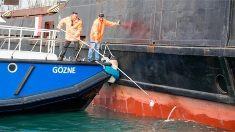 Mersin Büyükşehir Daha Temiz Bir Akdeniz İçin Görev Başında