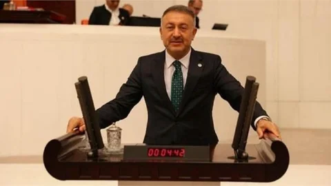 Milletvekili Özkan, 3 Ocak Mersin'in Kurtuluş Günü'nü Kutladı