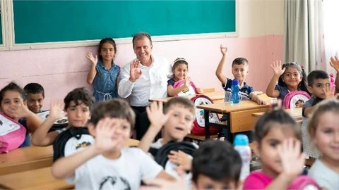 Mersin Büyükşehir’in Sosyal Belediyecilik Karnesi ‘pekiyi’lerle Dolu