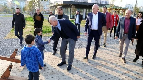 Akdeniz’de Geri Dönüşüm Malzemeleri Çocuk Parkı’na Dönüşüyor