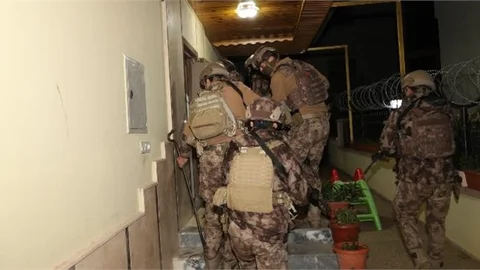 Mersin'de Dolandırıcılara Operasyon