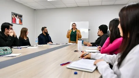 Mercek Kursu İle Rusça Öğreniyorlar