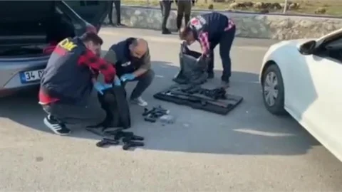 Mersin'de Silah Kaçakçılarına Operasyon