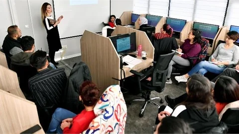 Mercek İle Ön Muhasebe Öğreniyorlar