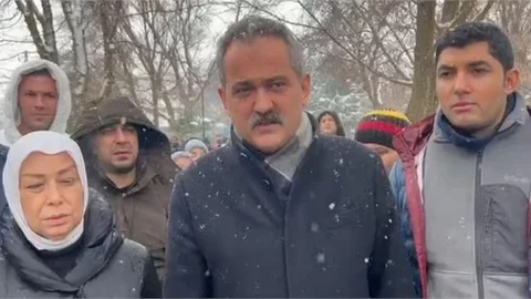 Tüm Türkiye'de Eğitim Öğretime 13 Şubat'a Kadar Ara Verildi