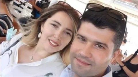 Depremde Mersinli Astsubay ve Eşi Hayatını Kaybetti