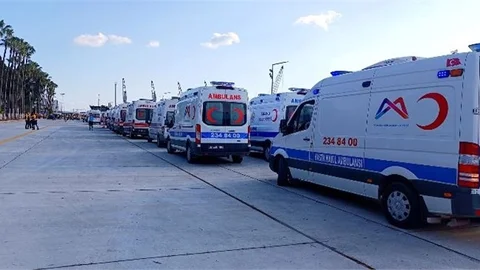 Depremzedeleri Liman’da ve MEŞOT’ta Büyükşehir Ekipleri Karşılıyor