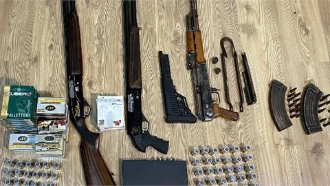 Ruhsatsız Silah Bulunduran Şüphelilere Operasyon