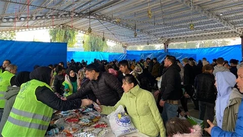 Erdemli Yardıma Koştu