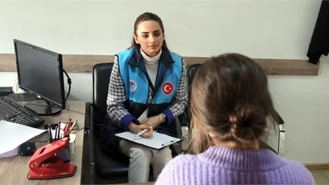 Akdeniz Belediyesi Uzman Psikologlarından Depremzedelere Destek