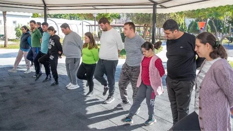 Engelsiz Yaşam Parkı İle Selim’in Sosyal Hayatı Daha da Zenginleşti