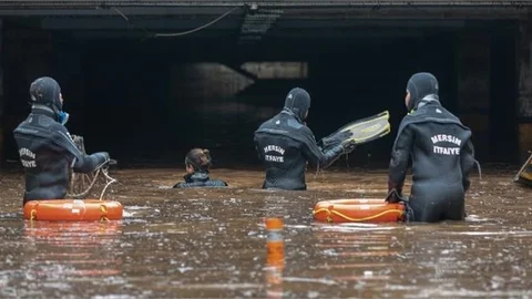 İtfaiye Ekipleri Selin 3. Gününde de Etkin Mücadele Yürütüyor