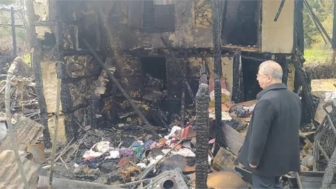 Yayla Evi Yanarak Küle Döndü