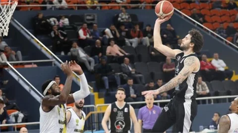 Msk Rakip Dinlemiyor: 82-95