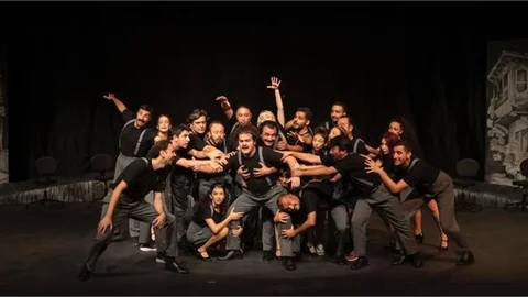 Mersin Şehir Tiyatrosu 3 Yeni Oyunun Provalarını Sürdürüyor