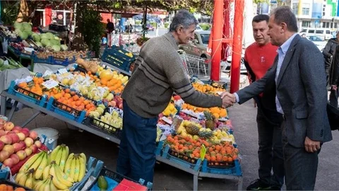Başkan Seçer, Yenişehir Nevit Kodallı Caddesi Esnafını Ziyaret Etti