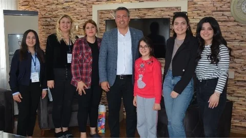 Mersin Büyükşehir Kurs Merkezleri Öğrenciye Özgüven, Velilere Moral Veriyor