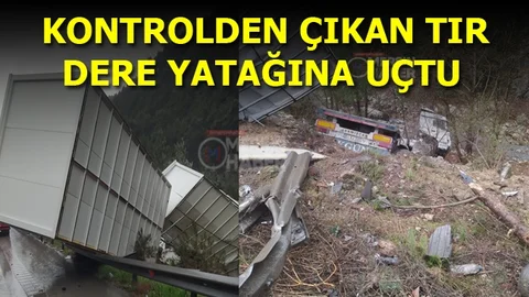 Kontrolden Çıkan TIR Dere Yatağına Devrildi