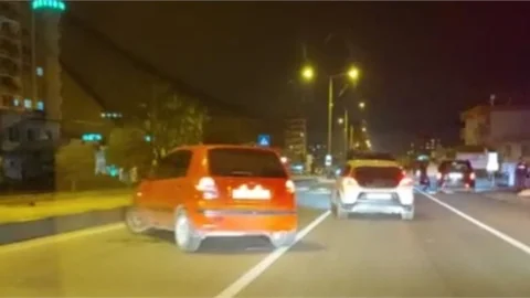 Mersin'de Trafik Kazası, Kedi Öldü, Sürücü Yaralı