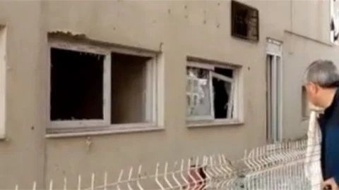 Tarsus'ta Korkutan Patlama, Evin Duvarları ve Camları Yıkıldı