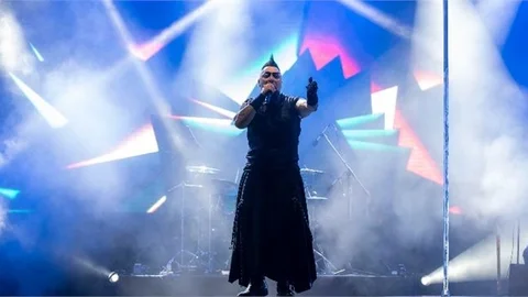 Büyükşehir Hayko Cepkin’i Mersinliler ve Depremzedelerle Buluşturuyor