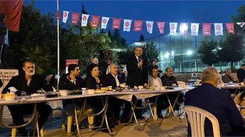 Milletvekili Adayı Uysal Baba Ocağında İftar Verdi