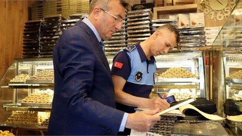 Akdeniz Zabıtası Ramazan Ayının Son Gününde de Denetime Çıktı