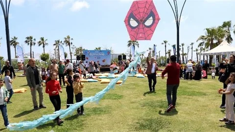 Akdeniz Belediyesi’nden Çocuklar İçin Uçurtma Şenliği