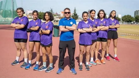 Mersin Büyükşehir’in "Kır Çiçekleri" Başarıya Doymuyor