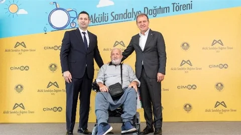 Başkan Seçer, Akülü Sandalye Dağıtım Töreni’ne Katıldı